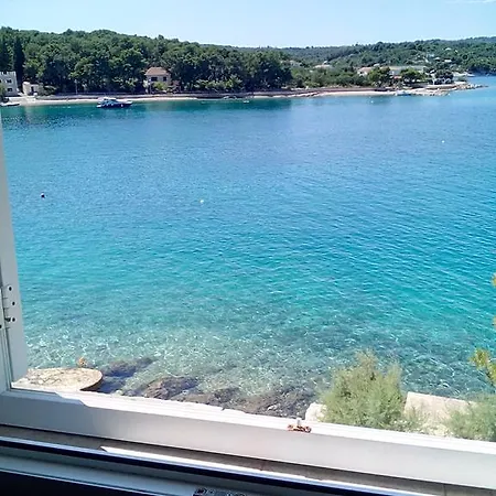 Apartment Zora Necujam